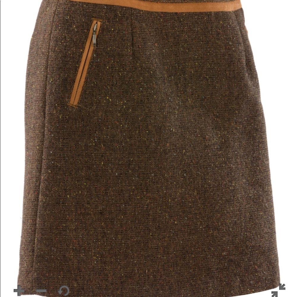 Super Cute Brown Tweed Short Skirt